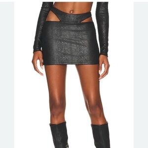 Camila Coelho Sandy Mini Skirt in Black size medium EUC